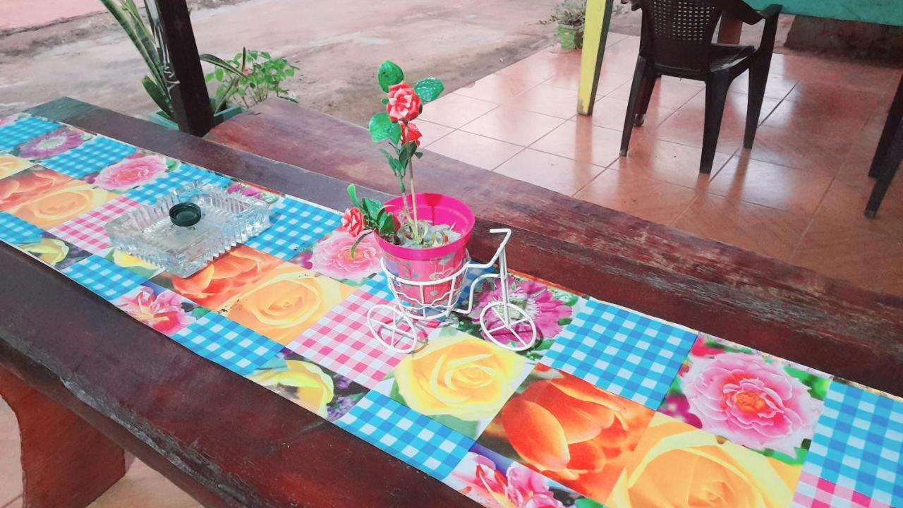 Hostal Sol Iguazu Puerto Iguazu Bagian luar foto
